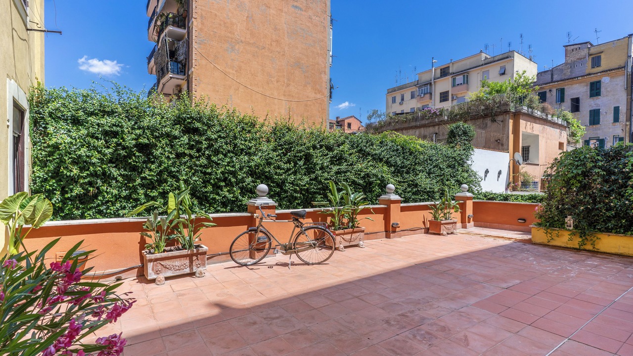 Photo of Outdoor in San Lorenzo