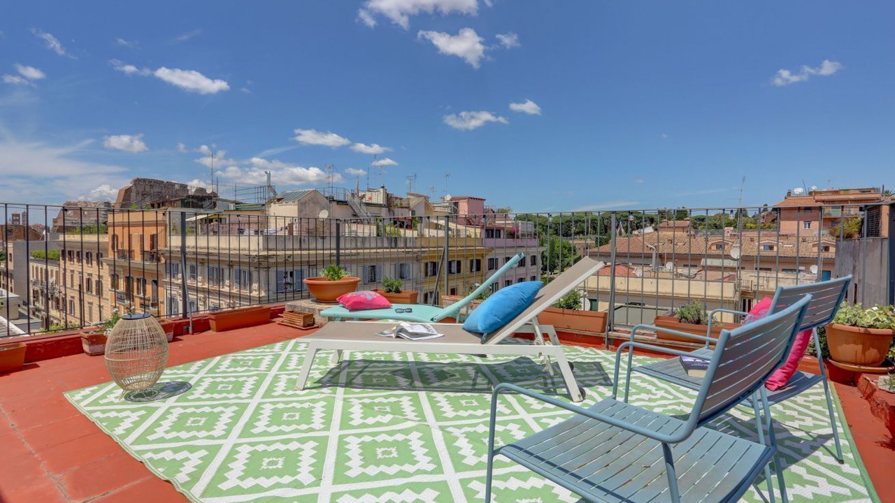 Photo of Patio Balcony in Celio