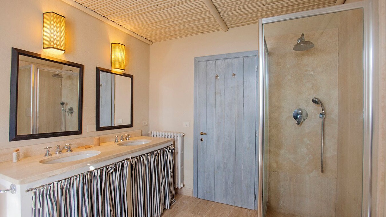 Photo of Bathroom in Capalbio