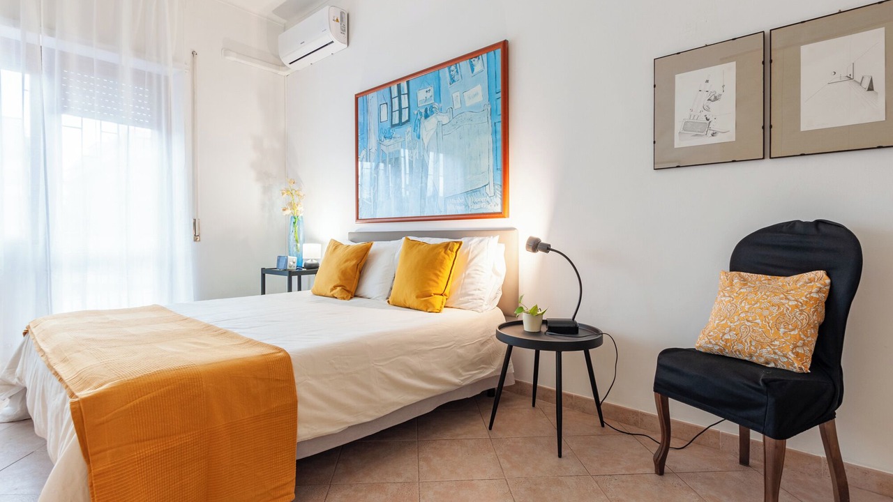 Photo of Bedroom in Quartiere XXXIII Lido di Ostia Ponente