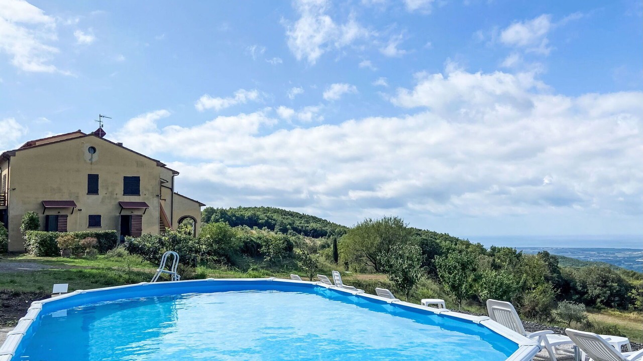 Photo of Outdoor in Castellina Marittima