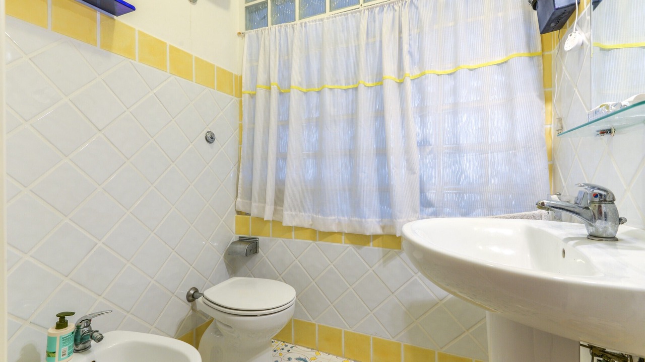 Photo of Bathroom in Capoliveri