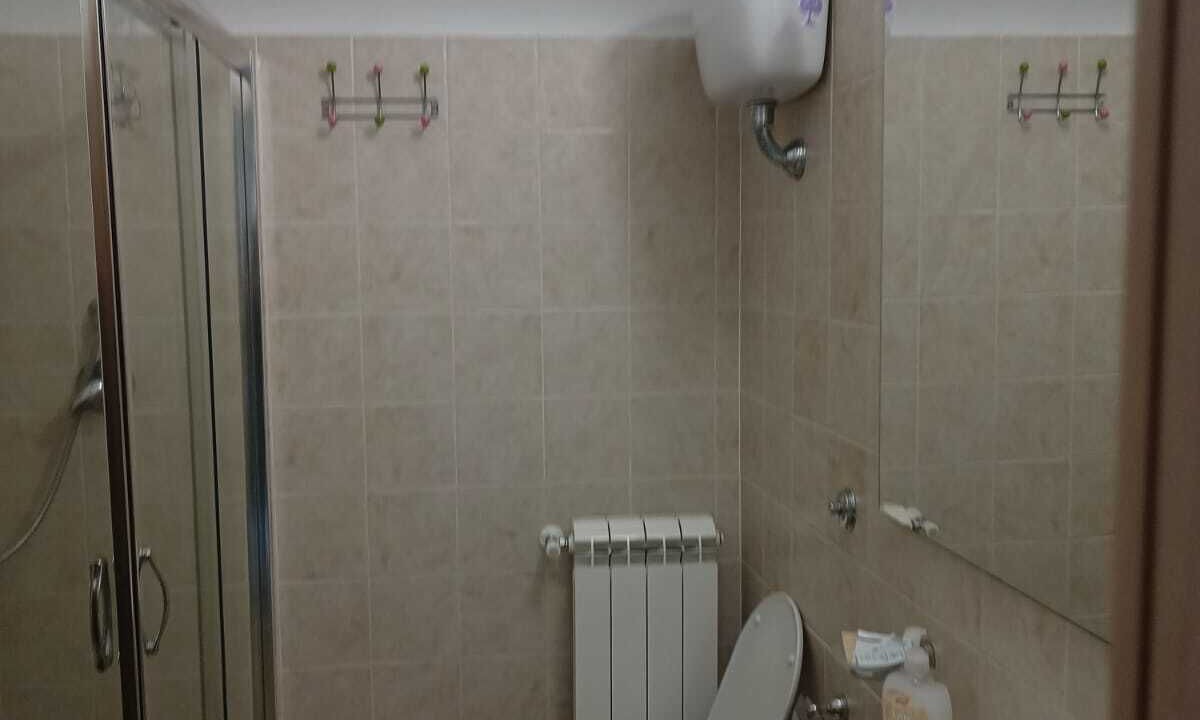 Photo of Bathroom in Aprilia