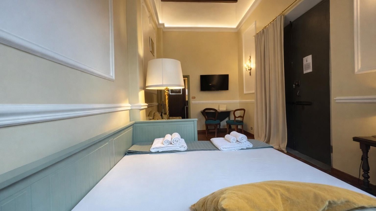 Photo of Bedroom in Rome City Centre