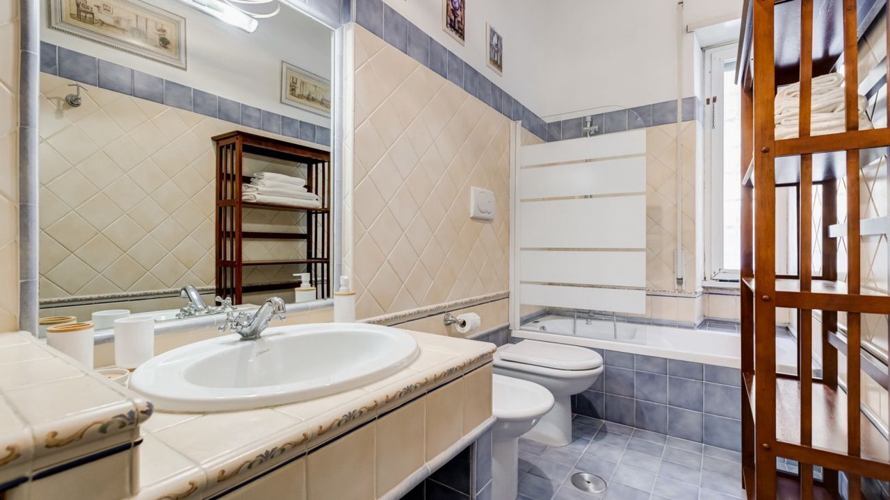 Photo of Bathroom in Tuscolano