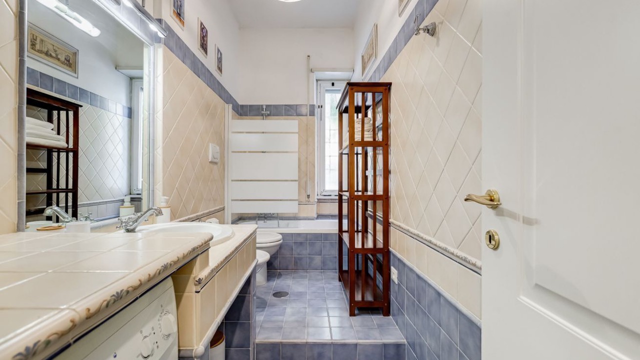 Photo of Bathroom in Tuscolano