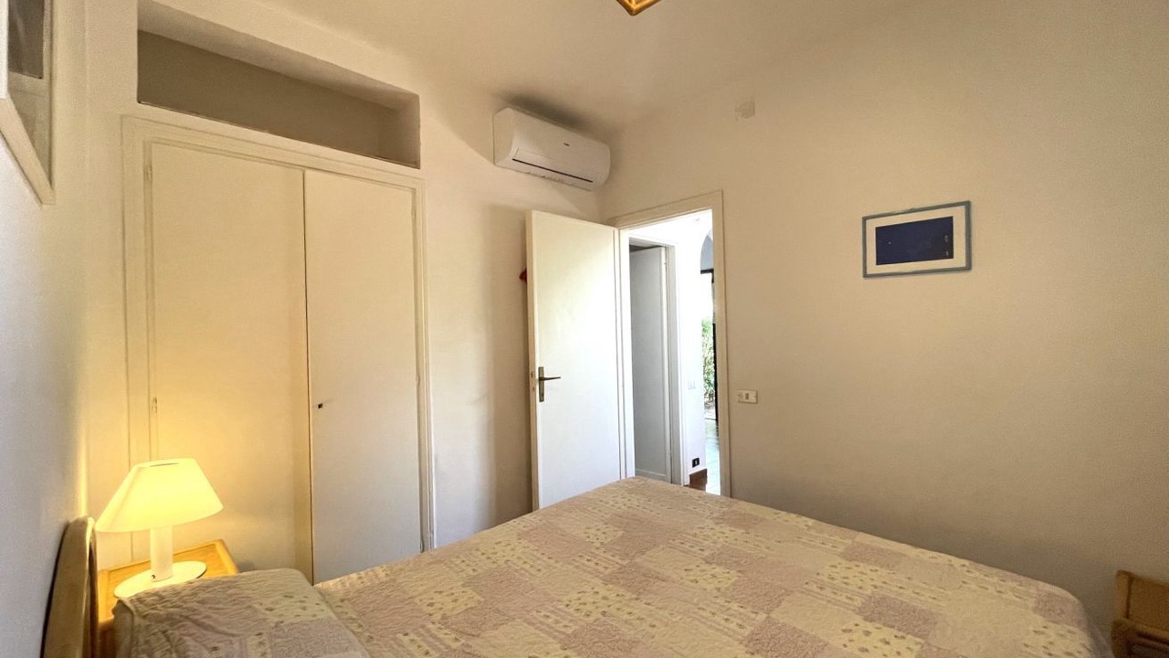 Photo of Bedroom in Mola