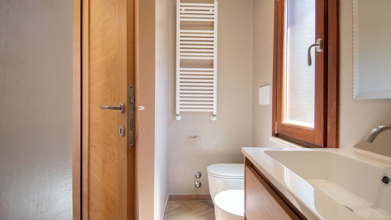Photo of Bathroom in Lake Bracciano
