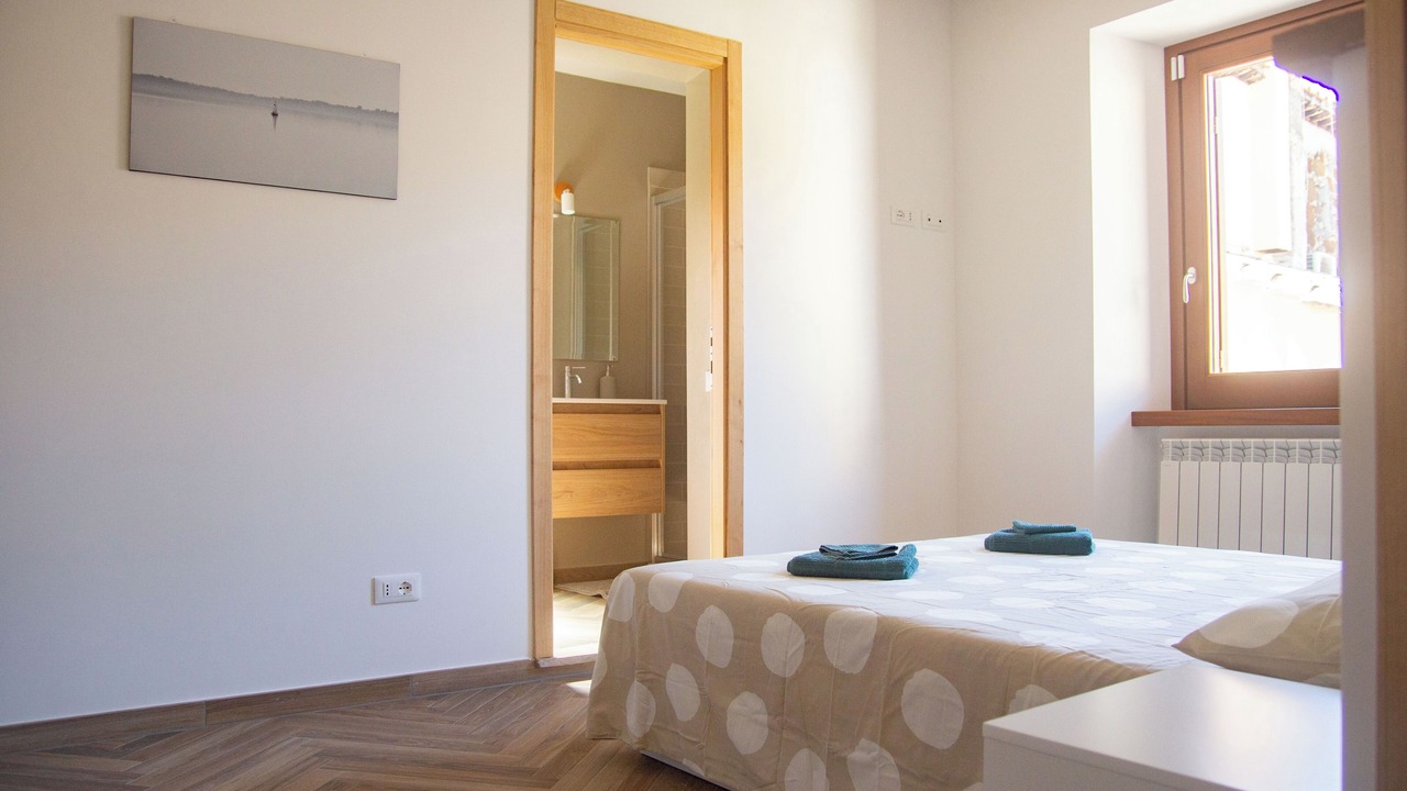 Photo of Bedroom in Lake Bracciano