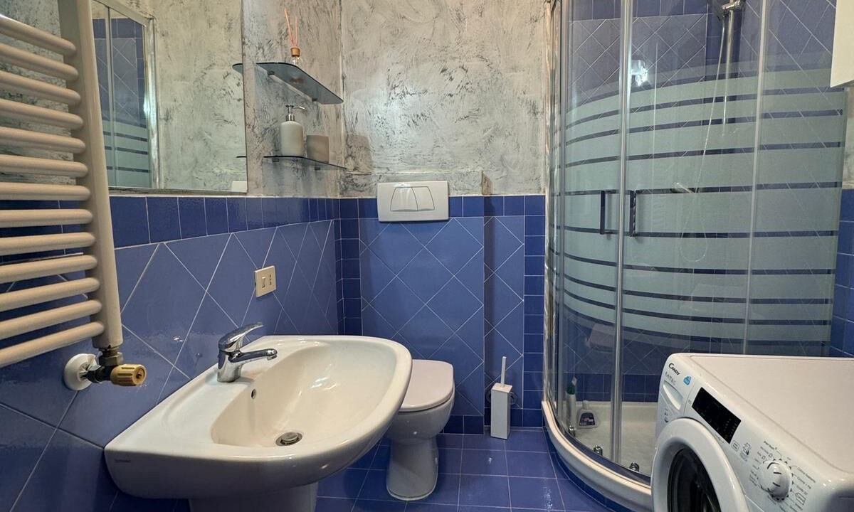 Photo of Bathroom in Quartiere XX Ardeatino