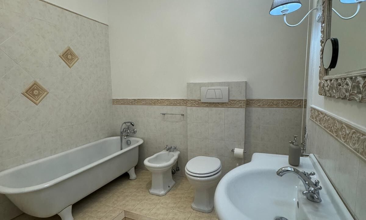 Photo of Bathroom in Quartiere XX Ardeatino