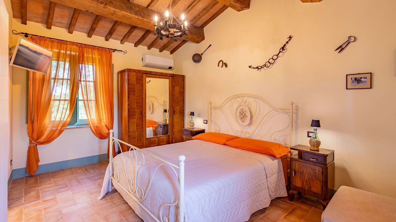 Photo of Bedroom in Chiusi