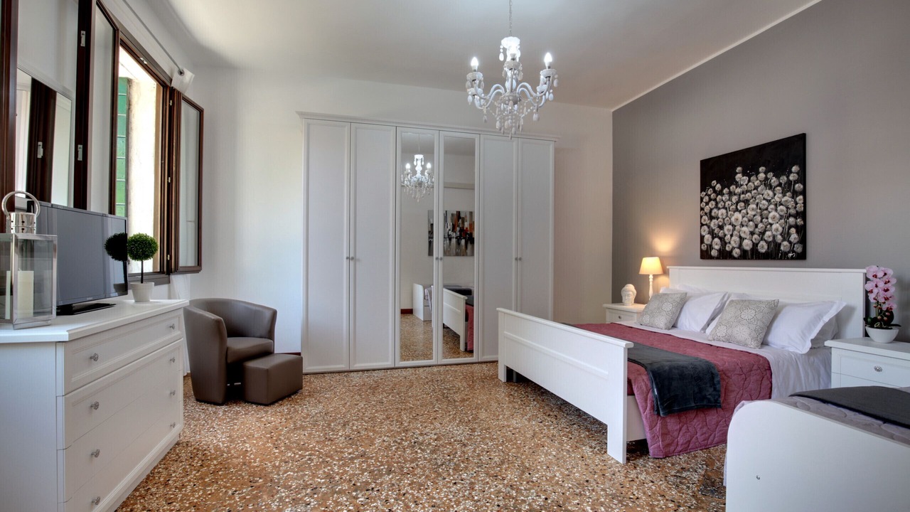 Photo of Bedroom in Dorsoduro