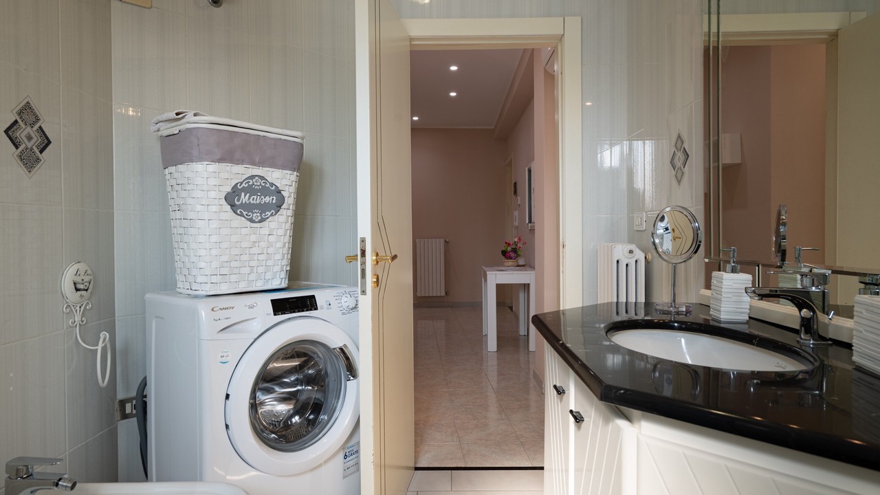 Photo of Bathroom in Pulsano
