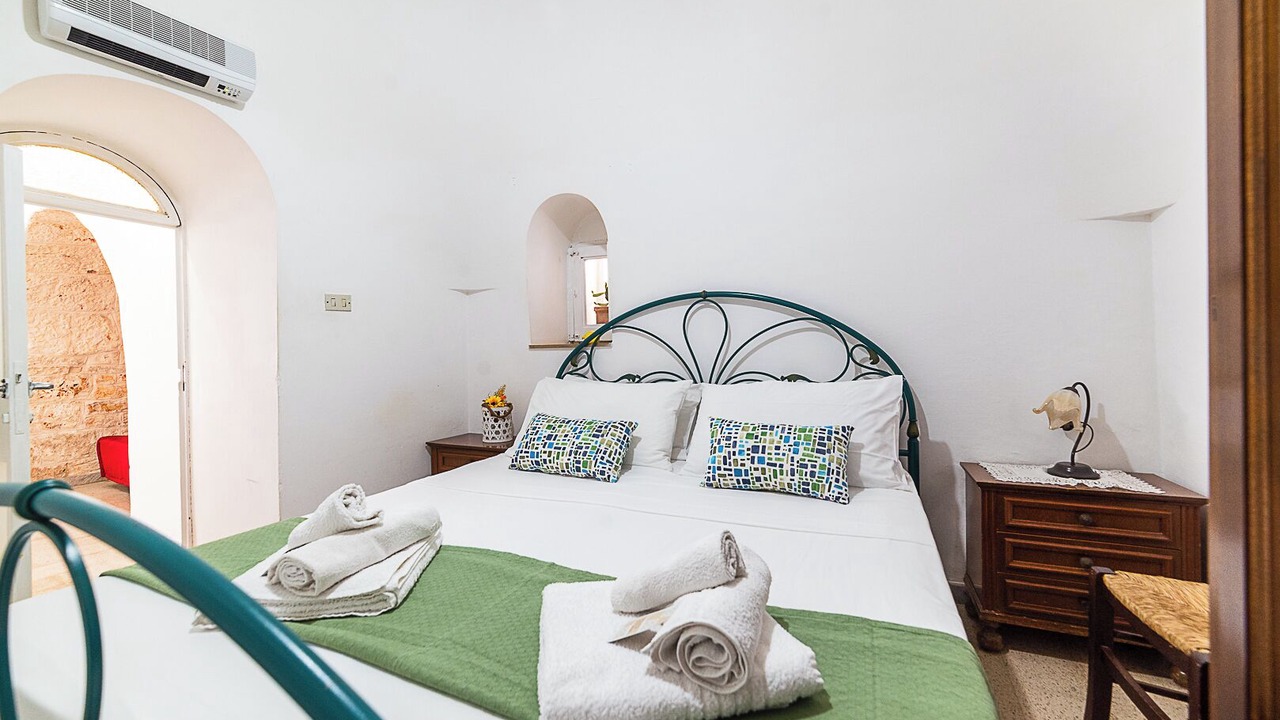 Photo of Bedroom in Montalbano
