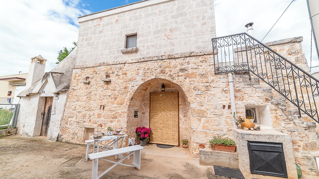 Photo of Outdoor in Montalbano
