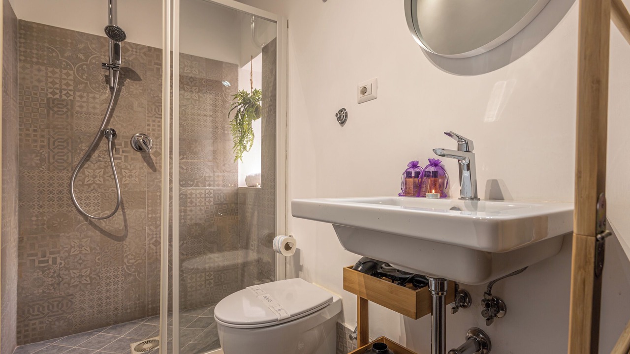Photo of Bathroom in Repubblica