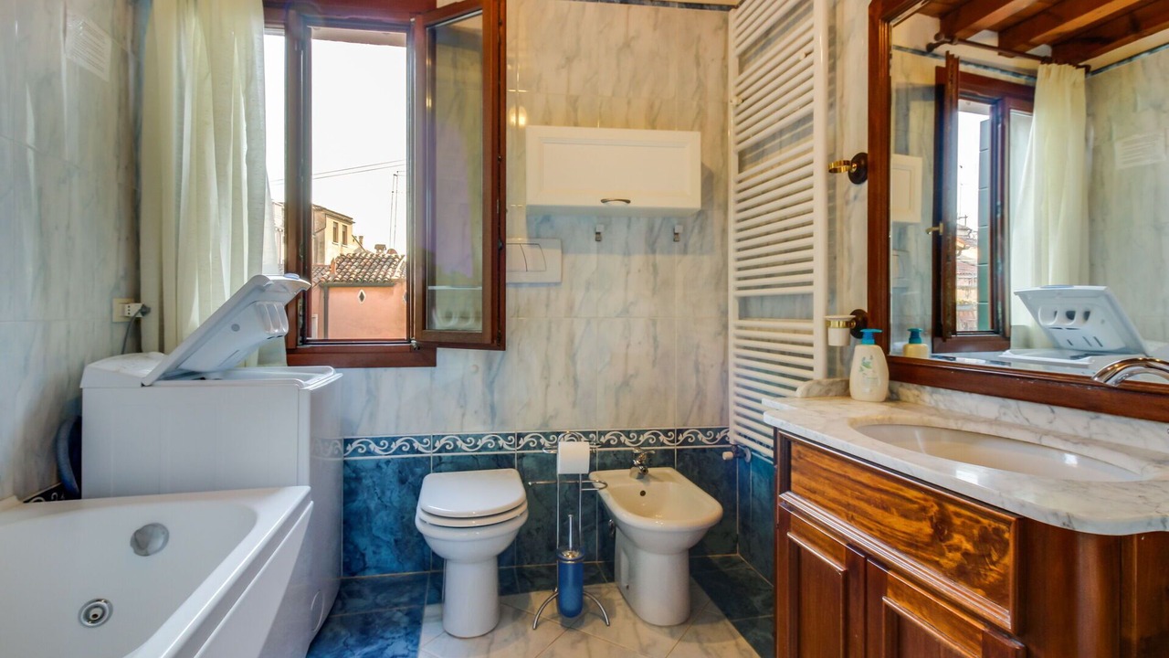 Photo of Bathroom in Castello