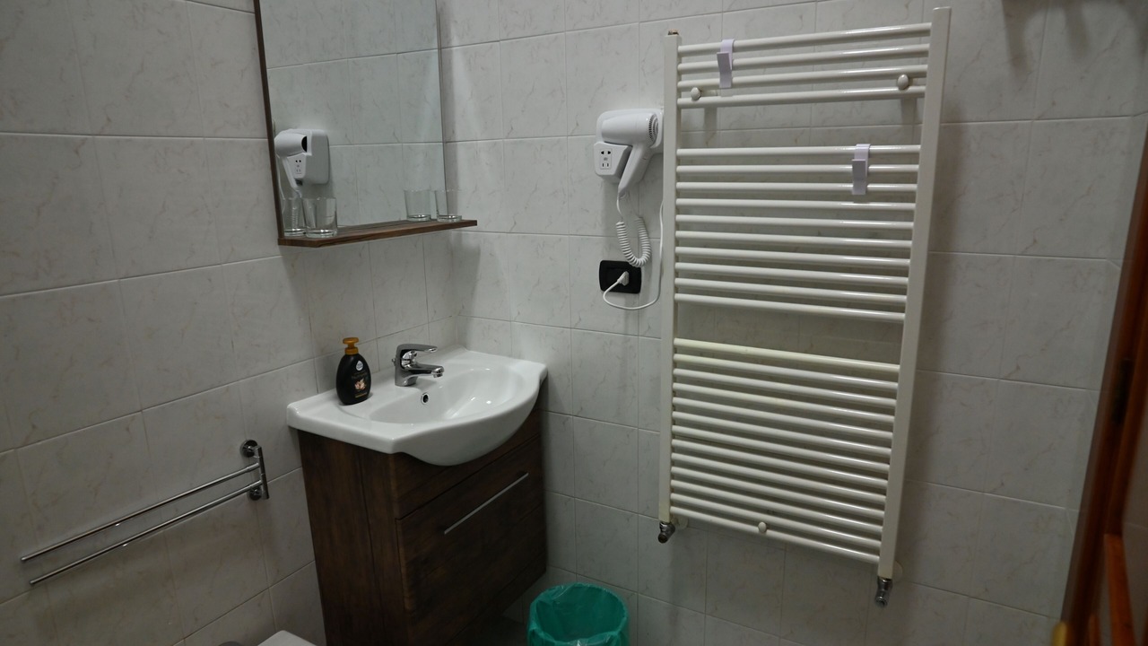 Photo of Bathroom in Brindisi Histotic Center