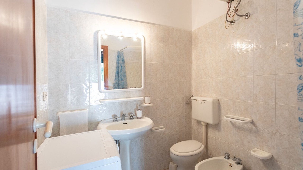 Photo of Bathroom in Posto Rosso