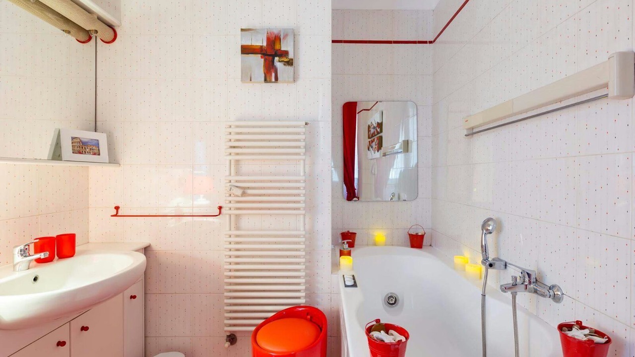 Photo of Bathroom in Rione VII Regola