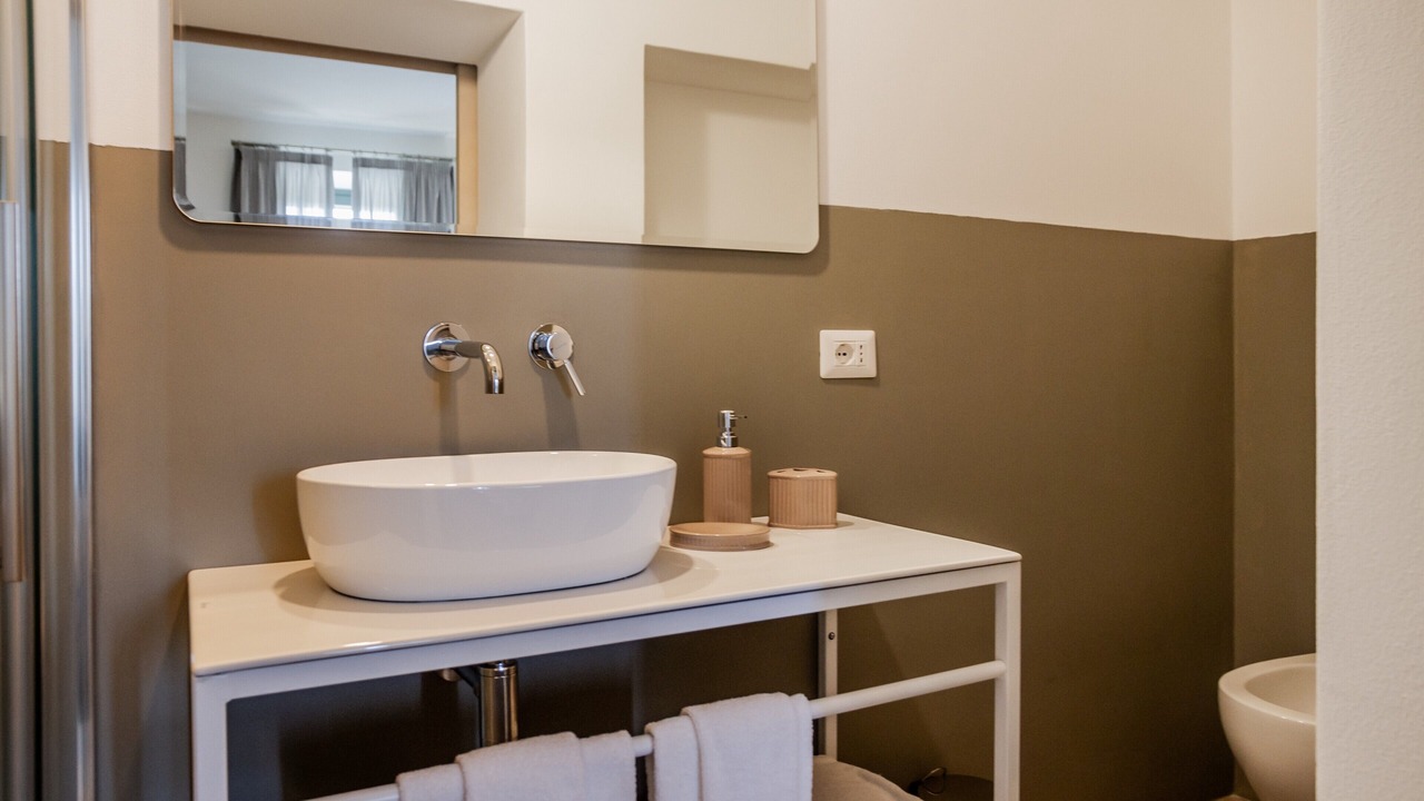 Photo of Bathroom in Saline Sadun