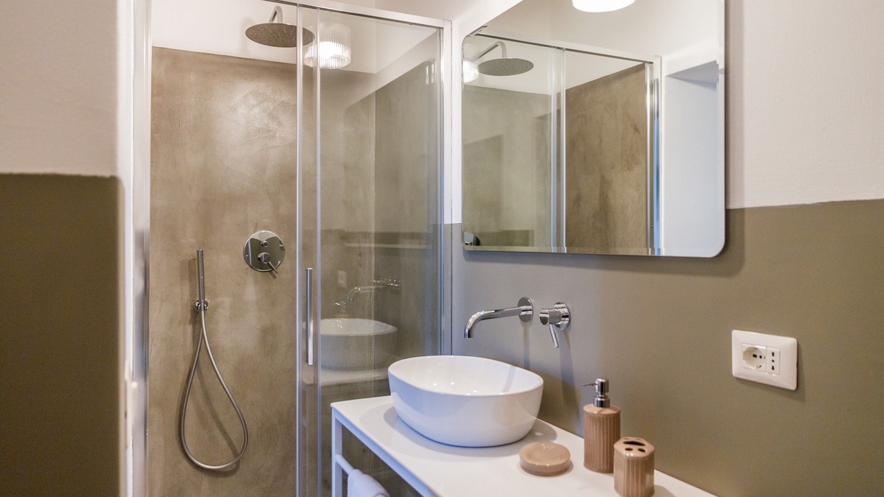 Photo of Bathroom in Saline Sadun