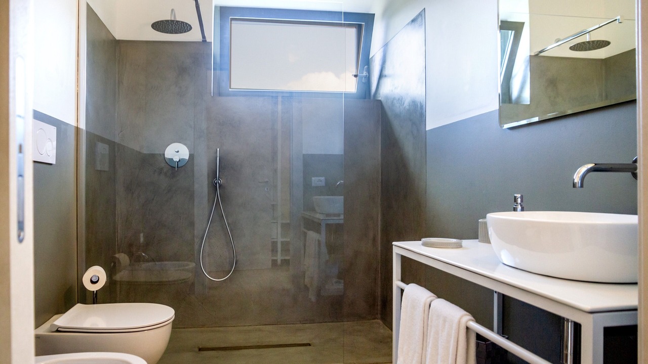 Photo of Bathroom in Saline Sadun