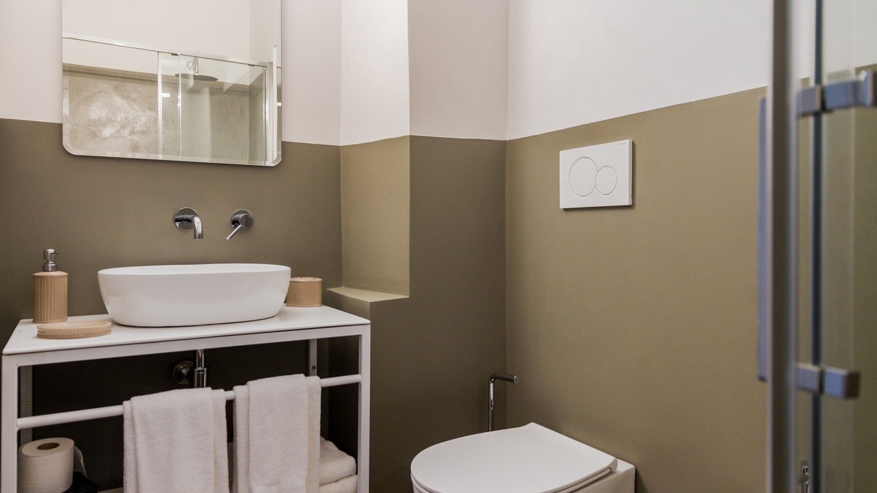 Photo of Bathroom in Saline Sadun