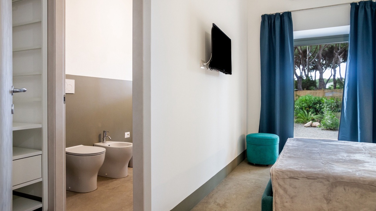 Photo of Bedroom in Saline Sadun