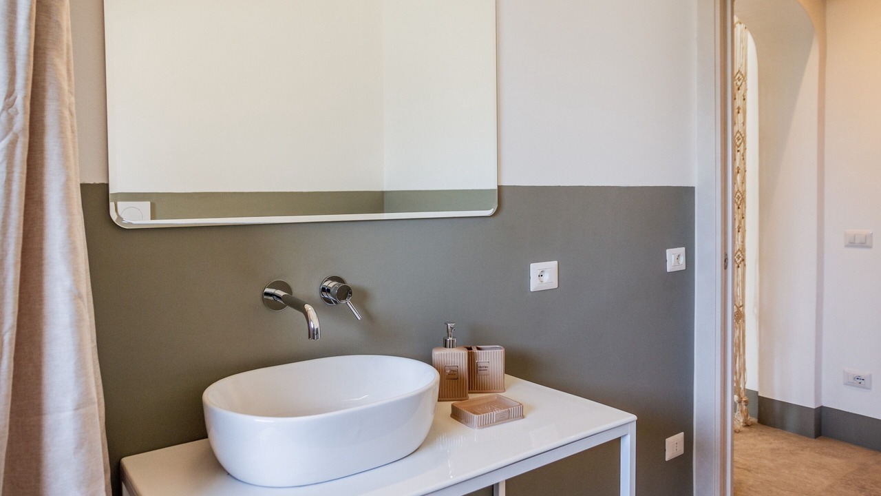 Photo of Bathroom in Saline Sadun