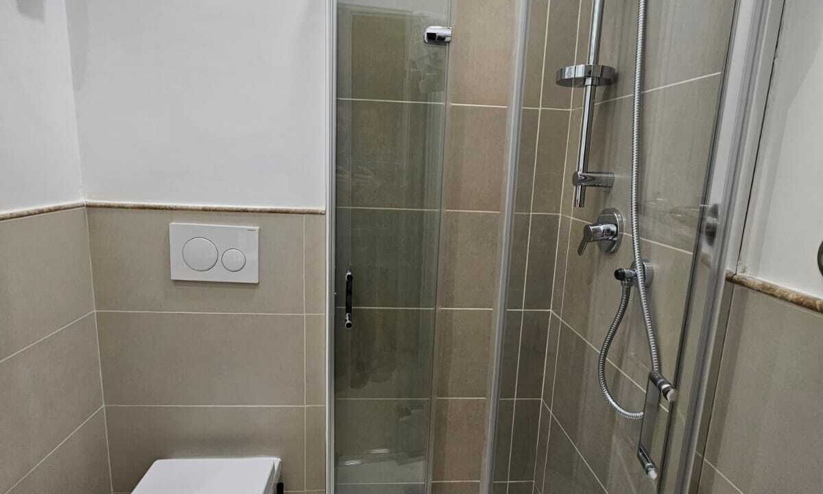 Photo of Bathroom in Salario