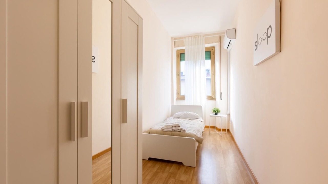 Photo of Bedroom in Zona XXXIII Acilia Sud