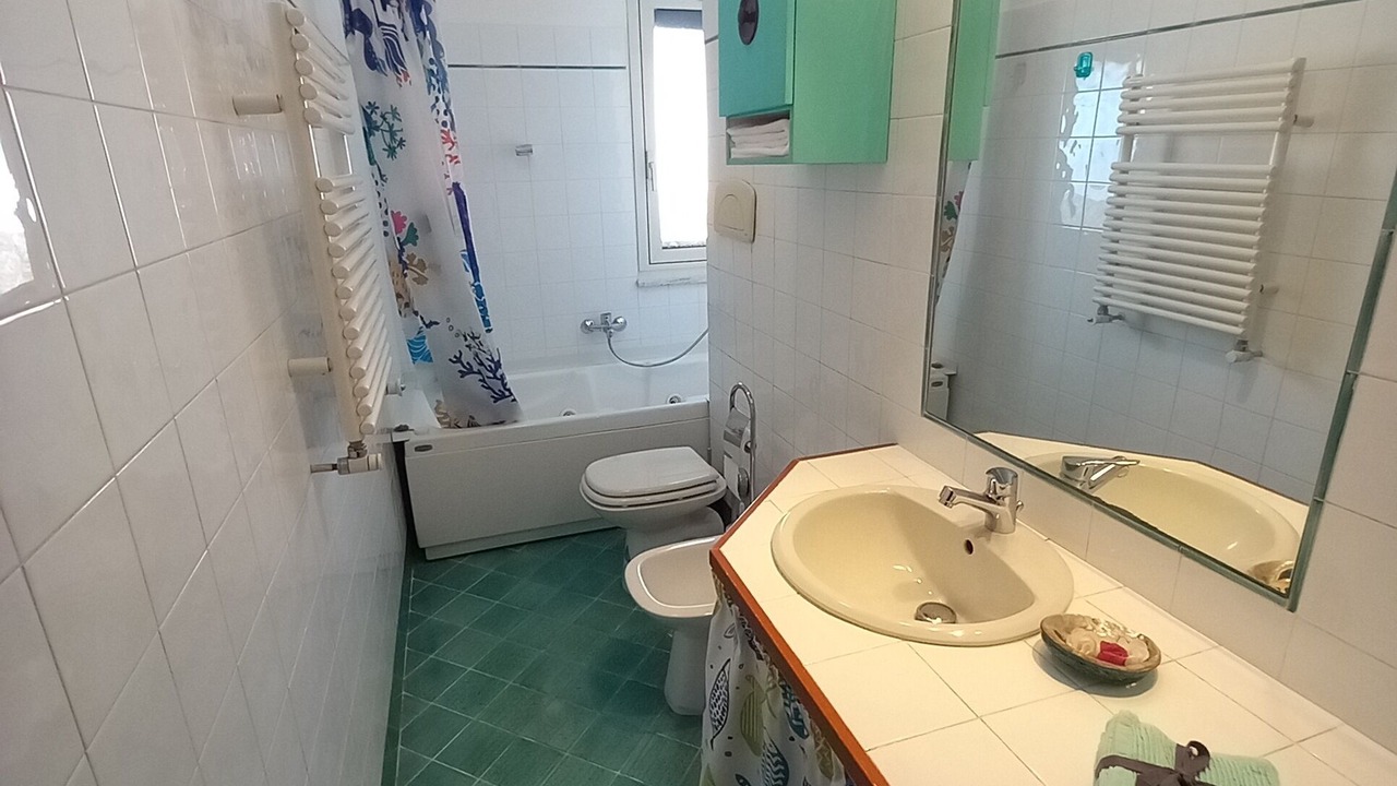 Photo of Bathroom in Cinecitta