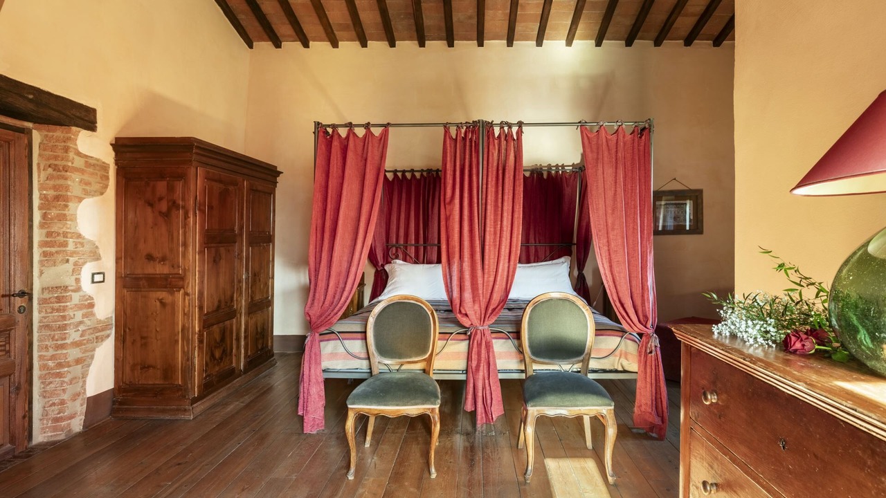 Photo of Bedroom in Montepulciano