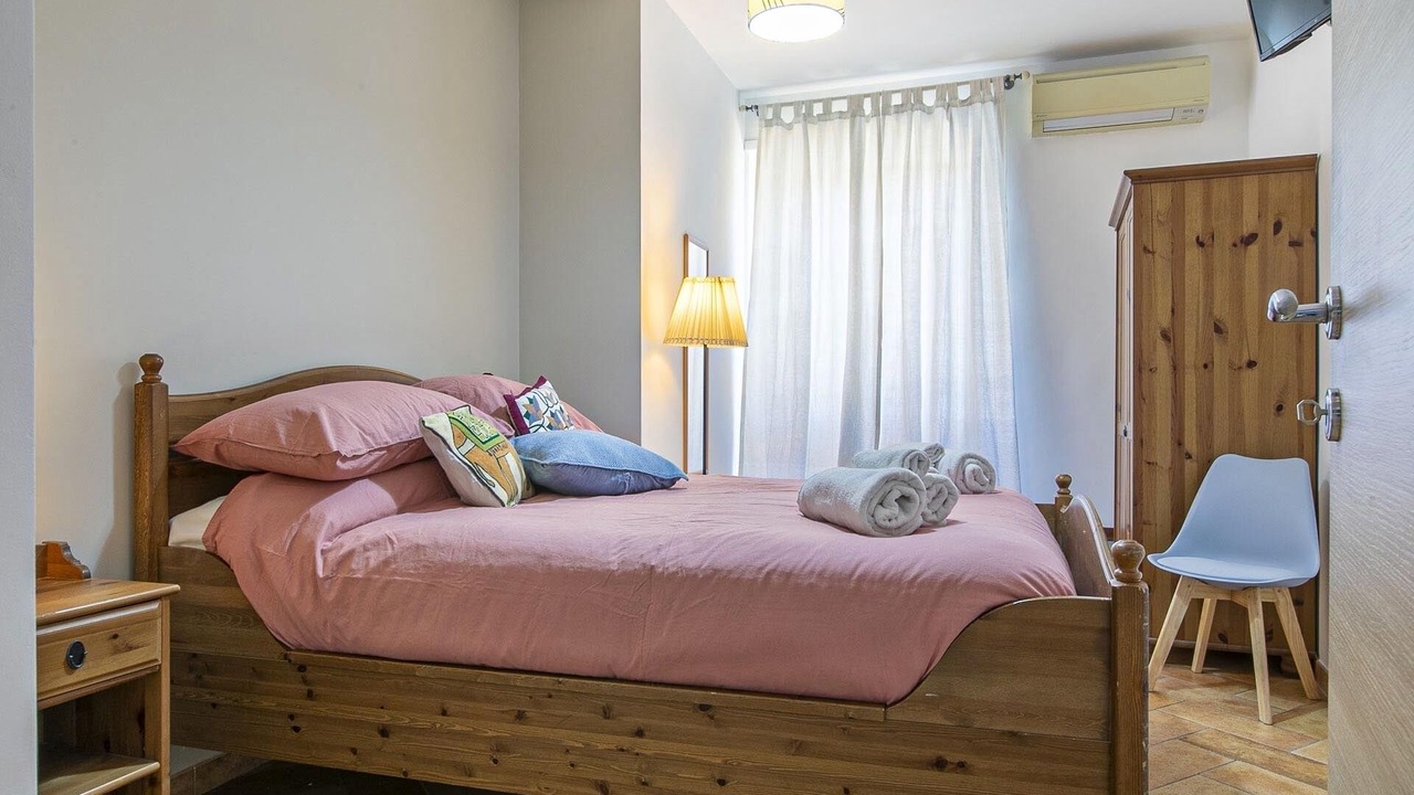 Photo of Bedroom in Quartiere XX Ardeatino