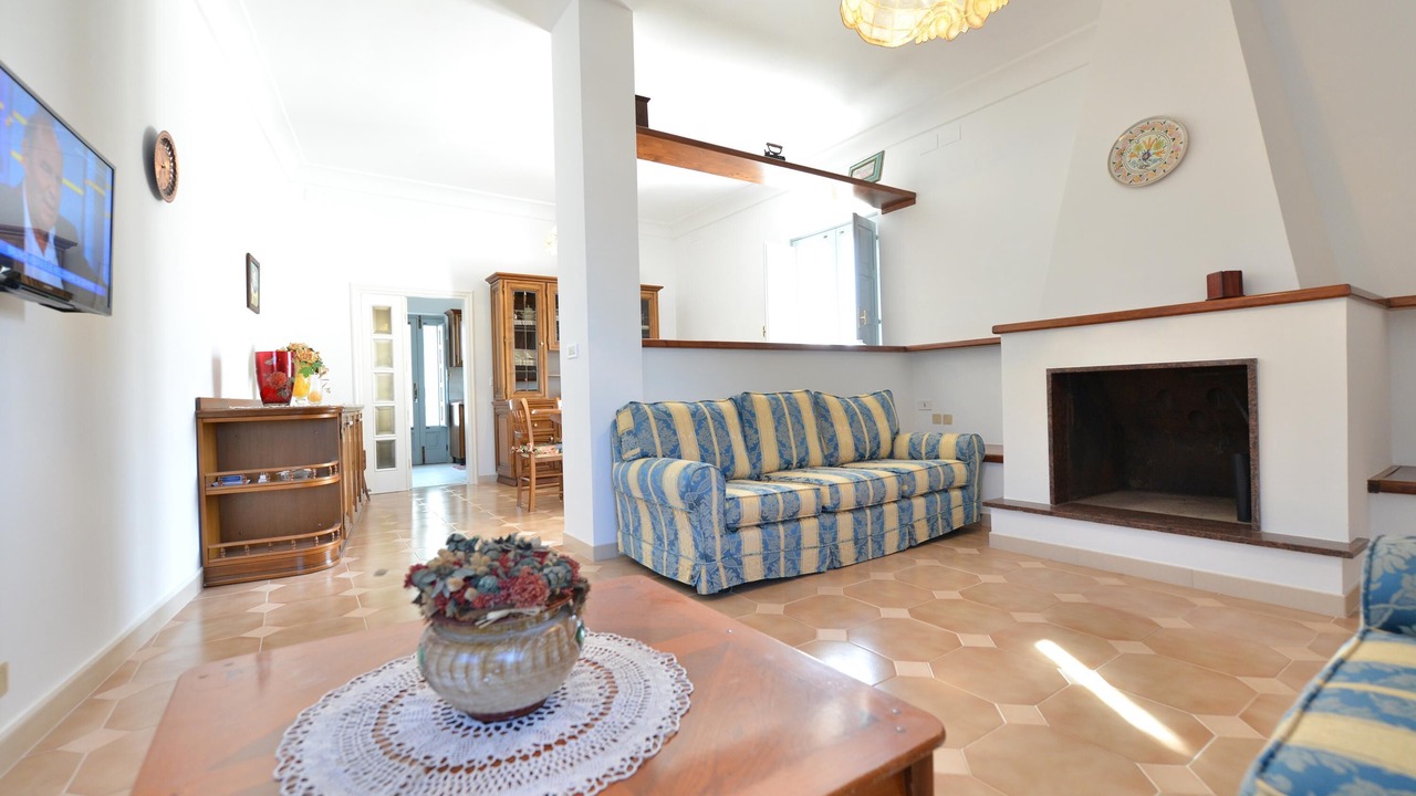 Photo of Livingroom in Specchiaruzzo
