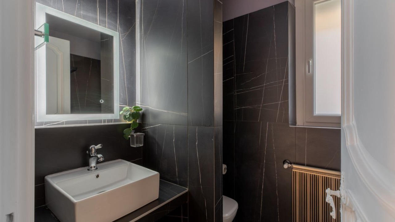 Photo of Bathroom in Rome City Centre