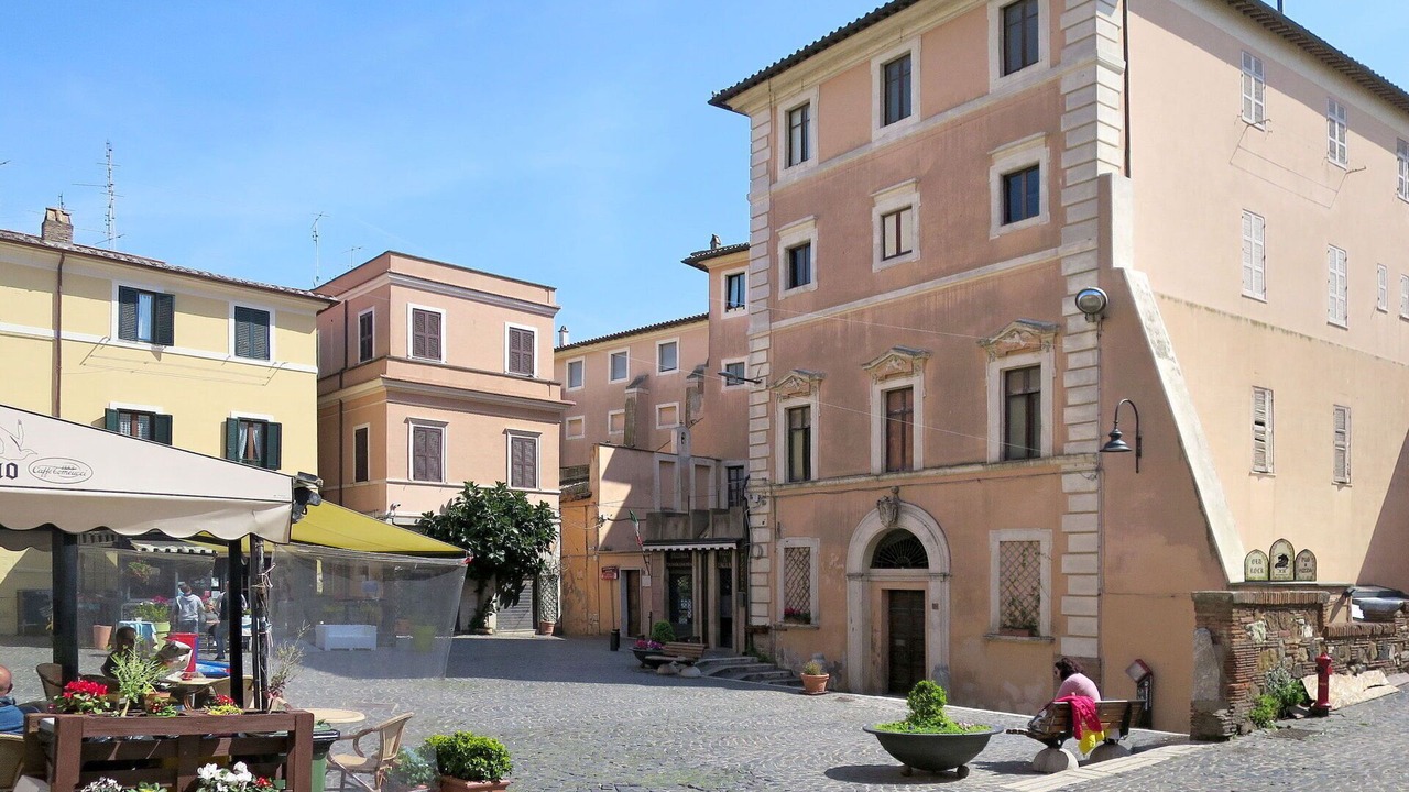 Photo of Others in Anzio