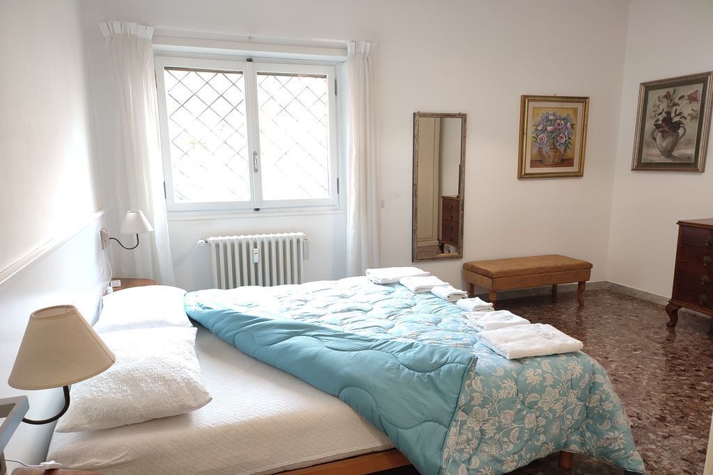 Photo of Bedroom in Quartiere XXXIV Lido di Ostia Levante