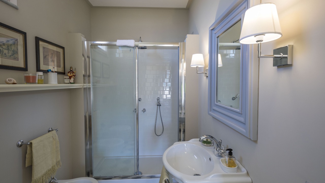 Photo of Bathroom in Le Forna