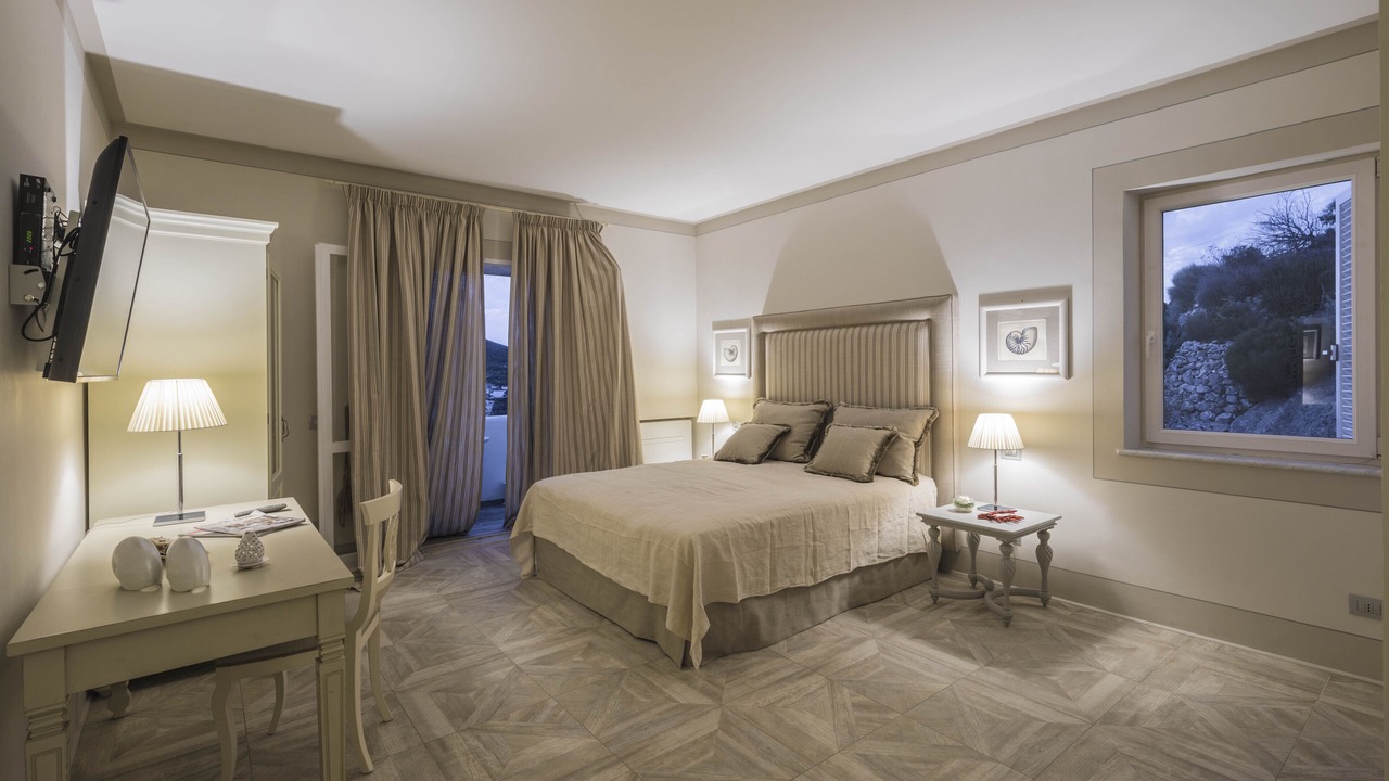 Photo of Bedroom in Le Forna