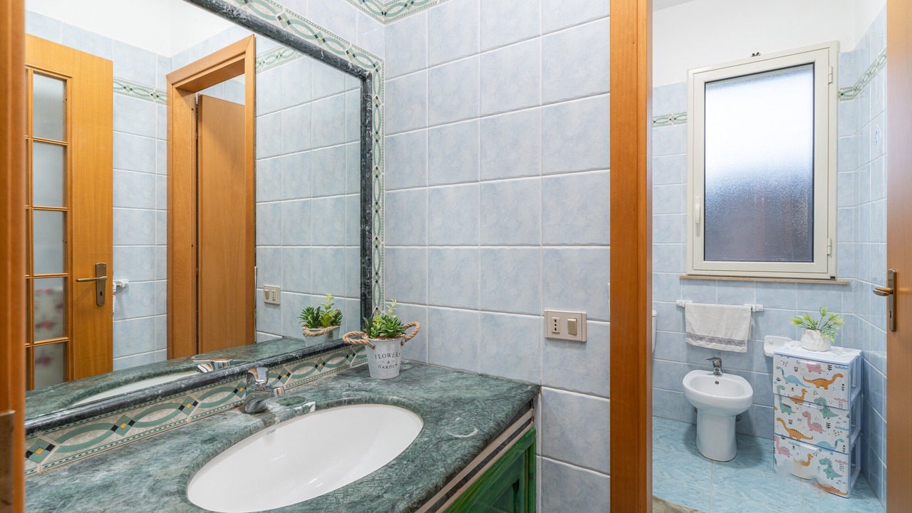Photo of Bathroom in Floridia