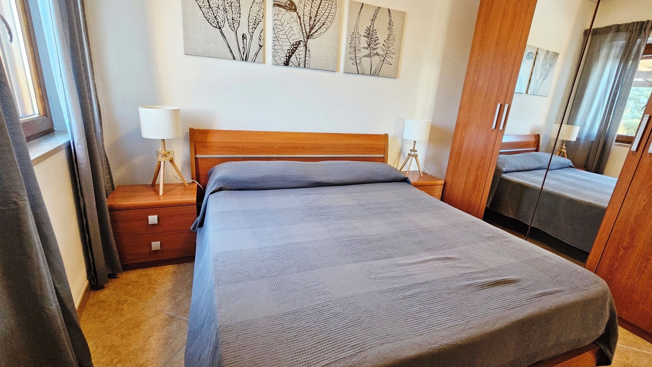 Photo of Bedroom in Le Forna