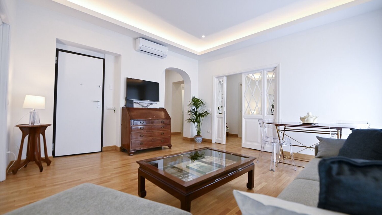 Photo of Livingroom in Rione XVI Ludovisi