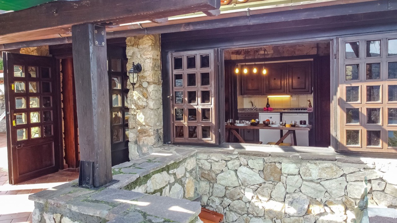 Photo of Outdoor in Naregno