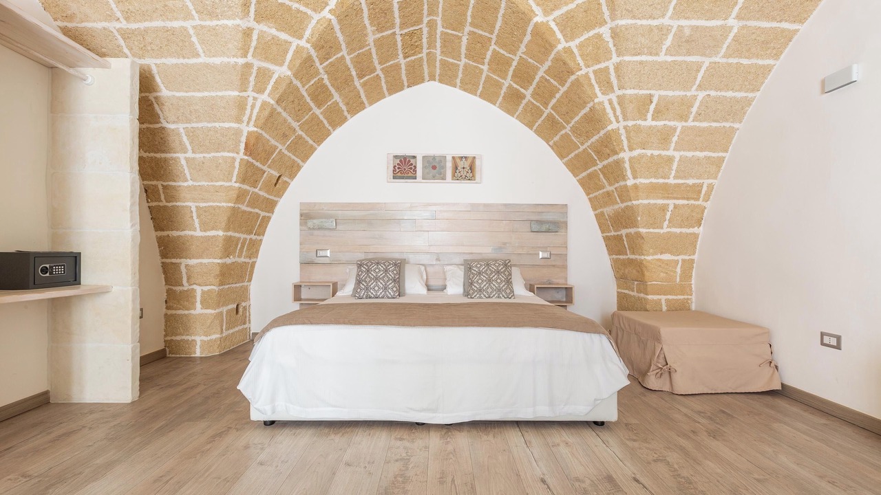 Photo of Bedroom in Gallipoli Historic Center