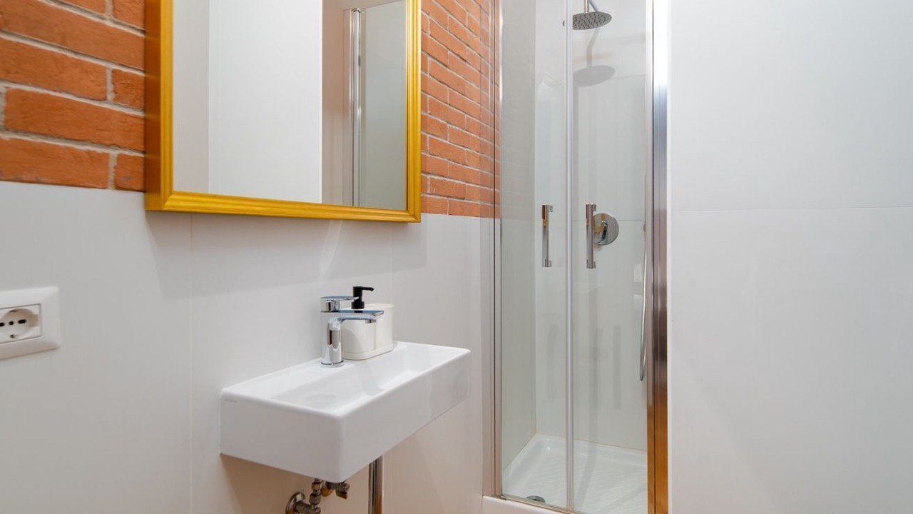 Photo of Bathroom in Civitavecchia
