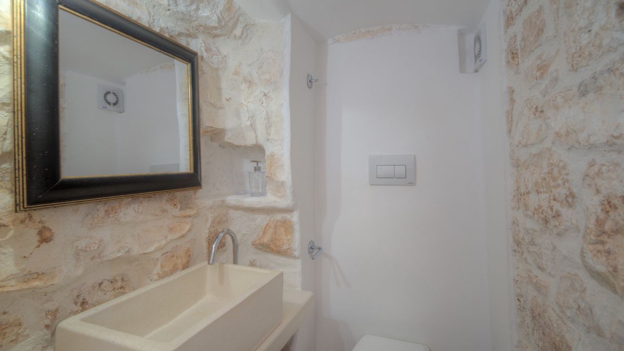 Photo of Bathroom in Fumarola
