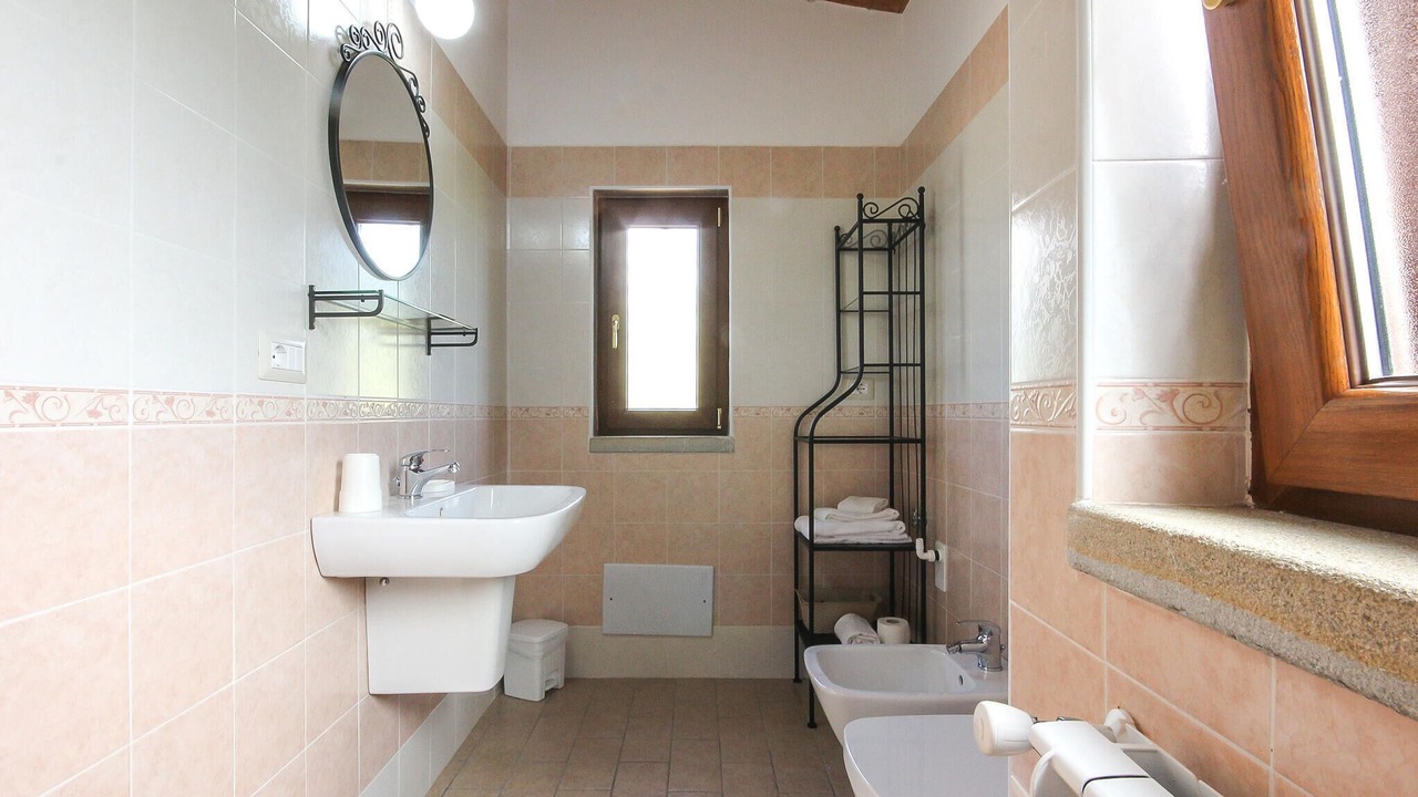 Photo of Bathroom in Laureana Cilento